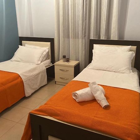 Villa Orestis - Stoupa Seaside Retreats מראה חיצוני תמונה